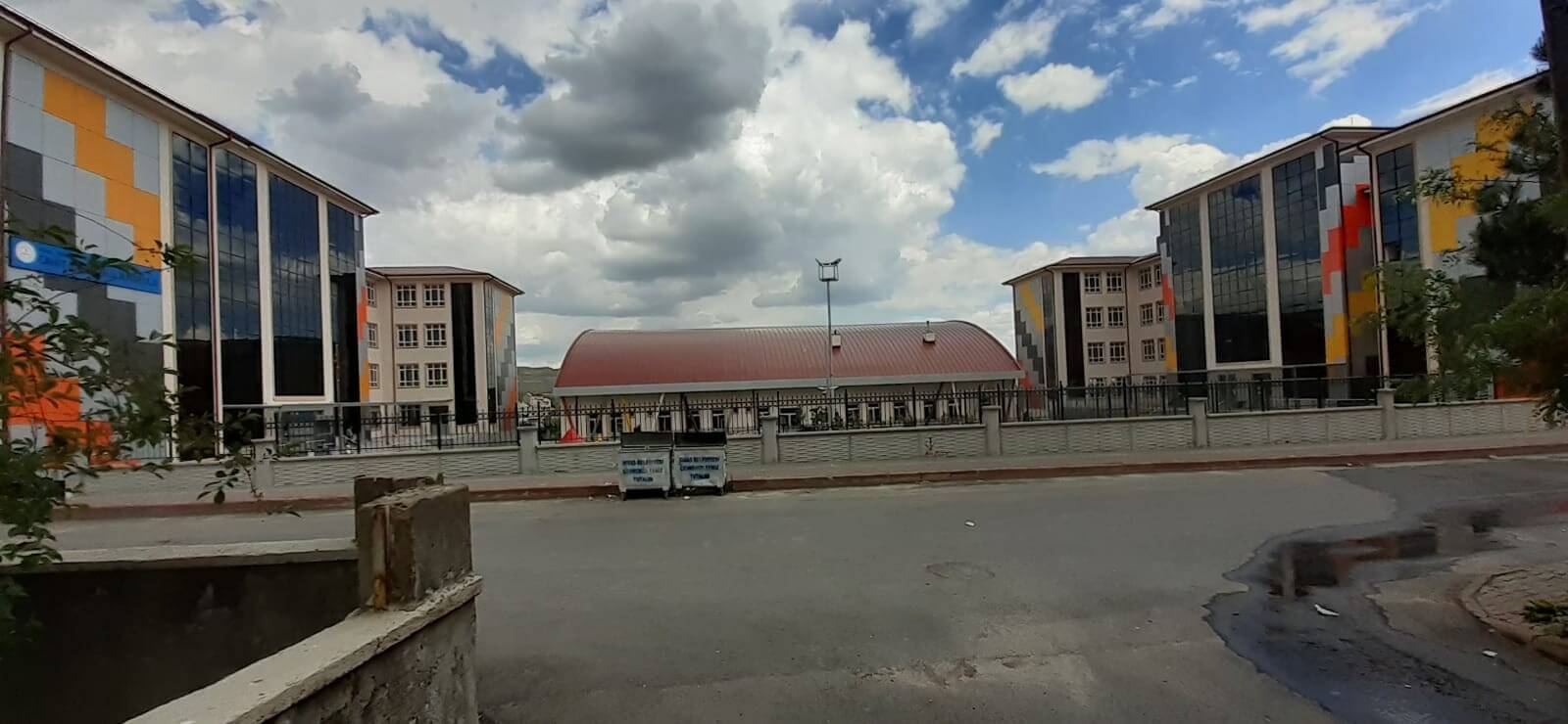 SİVAS- FATİH 24 DERSLİK İLKOKUL, 24 DERSLİK ORTAOKUL VE SPOR SALONU