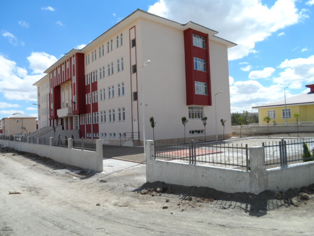 SİVAS- ULAŞ LİSE İNŞAATI 2013